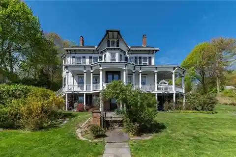 Grand Historic Circa 1855 Hudson Riverview Victorian