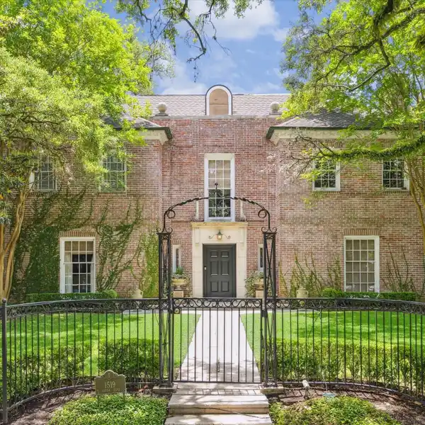 THE LEELAND/ANDERSON HOME