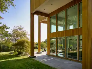 Cedar Hill - a Home for All Seasons