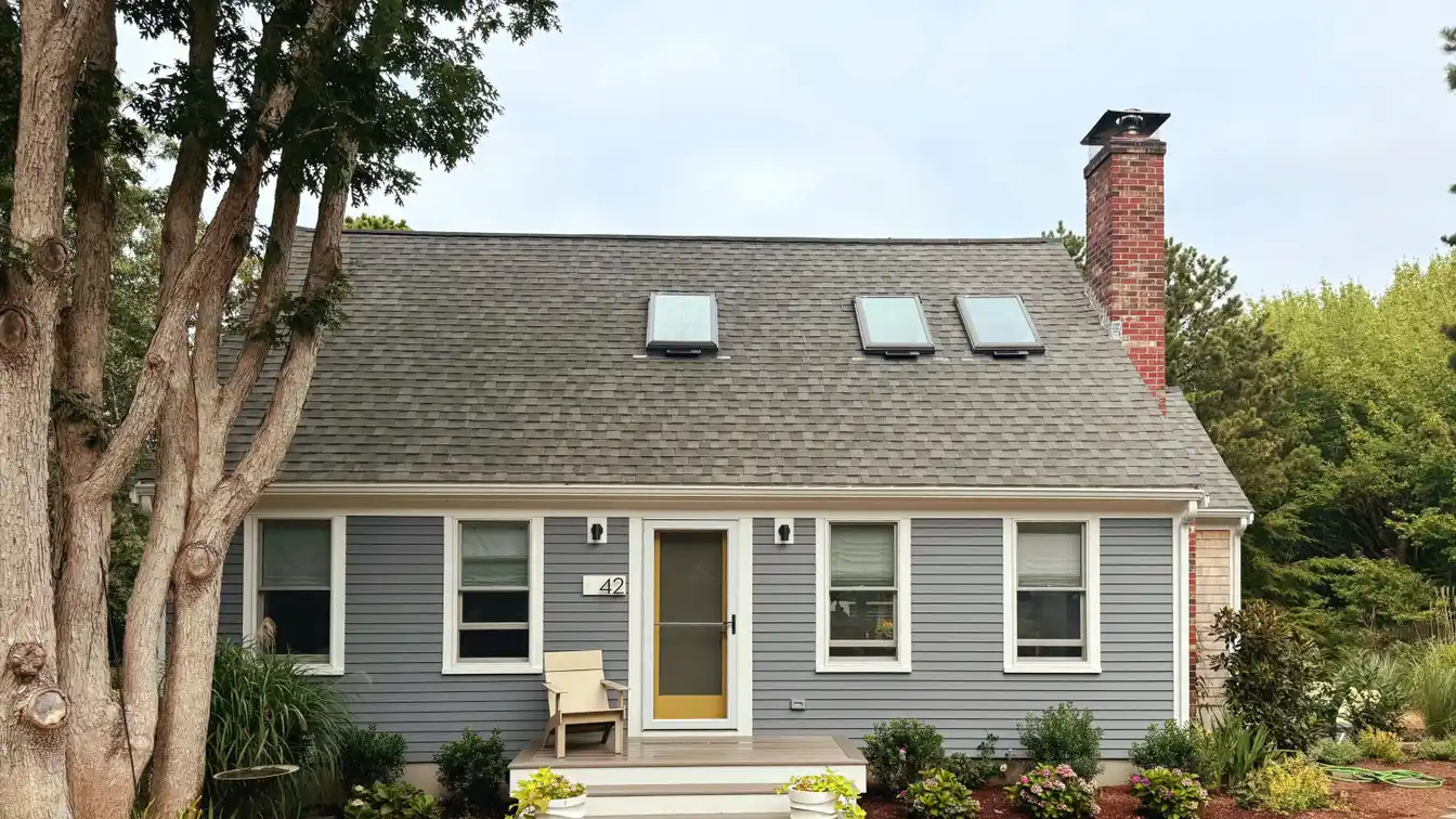 Restored Cape Cod Home in Meadowview Heights