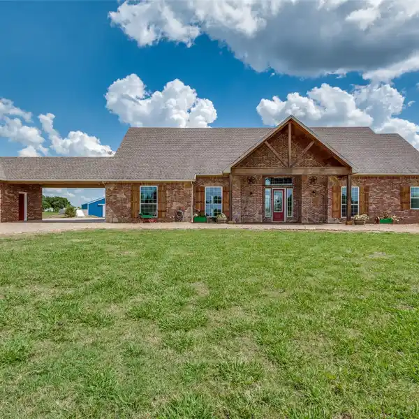 BEAUTIFULLY UPDATED RANCH HOME ON 31 ACRES
