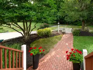 Spacious Private Harbor Haven