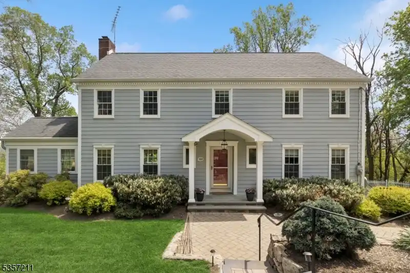Beautiful Colonial Home on Sought-after Skyline Drive