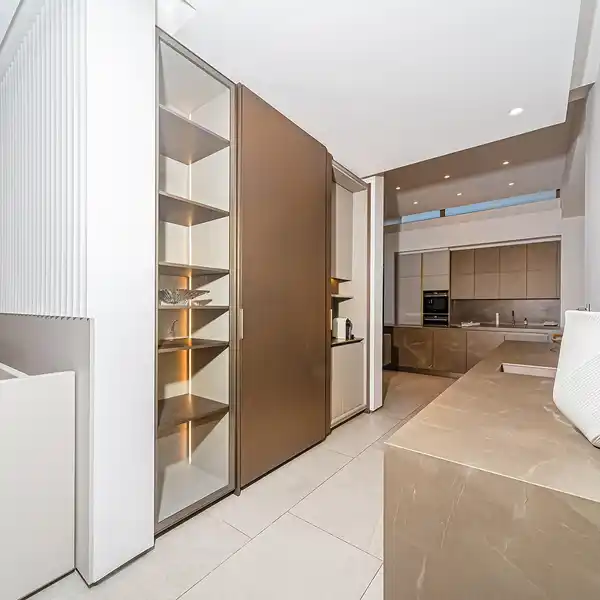 MAGNIFICENT PROPERTY IN AN AWARD-WINNING ESTATE