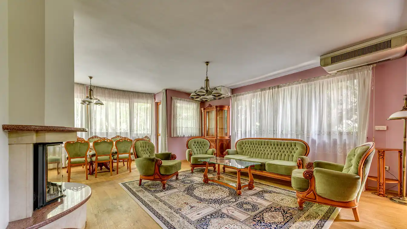 Luxury Building for Sale in Lozenets District