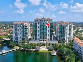 Luxury Living in the Landmark