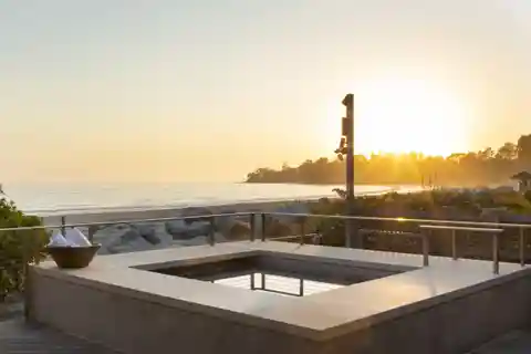 The Ultimate Oceanfront Estate