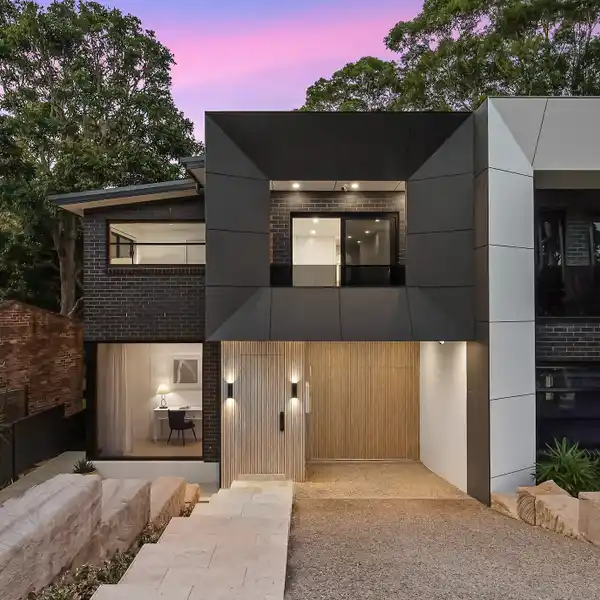 BRAND NEW ARCHITECTURALLY DESIGNED HOME