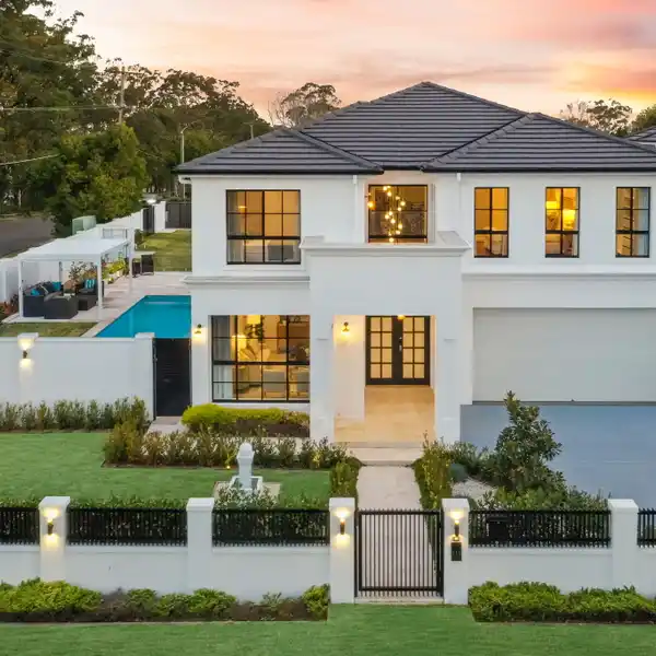 LUXURIOUS HAVEN WITH EVERY COMFORT