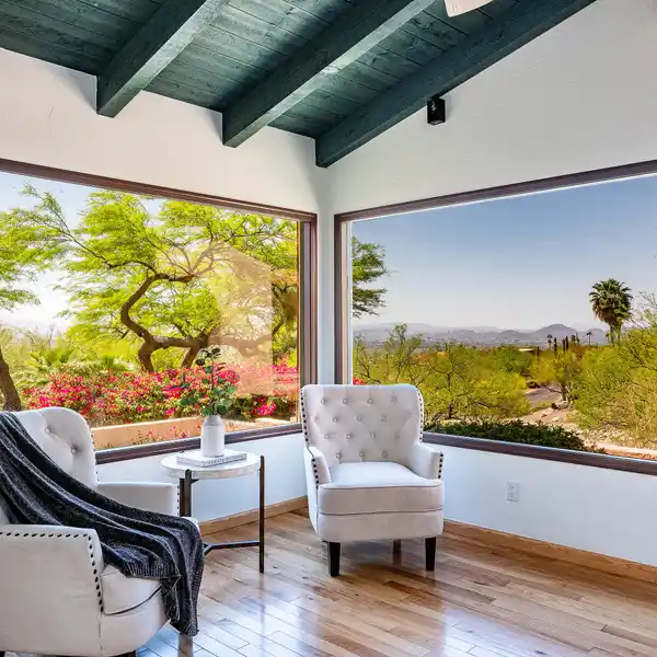 OUTSTANDING HOME WITH SWEEPING SUNSET VIEWS