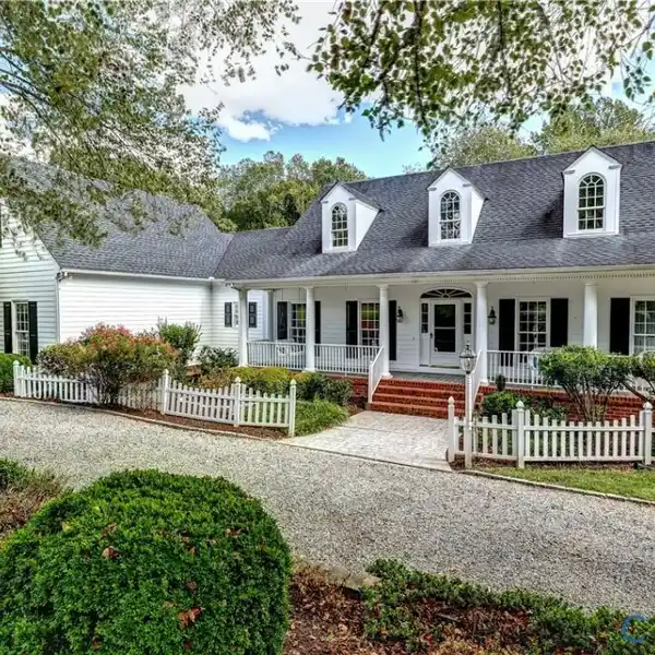ELEGANT CAPE COD RETREAT ON TWO SCENIC ACRES