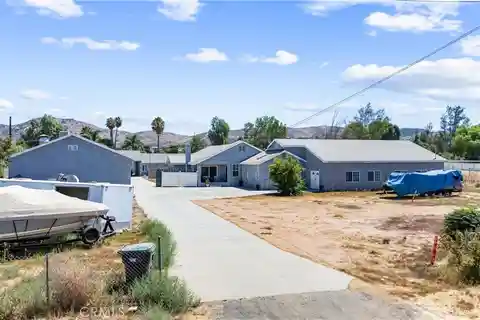 Beautiful Horse Property