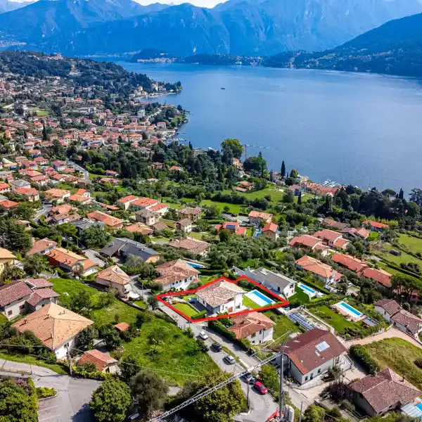 STUNNING VIEWS OVER LAKE COMO