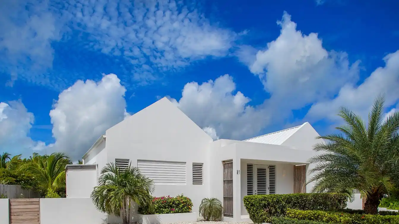 Luxurious Villa Nestled in Exclusive Providenciales