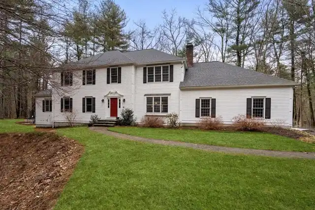 Stately Colonial in the Wayside Inn District