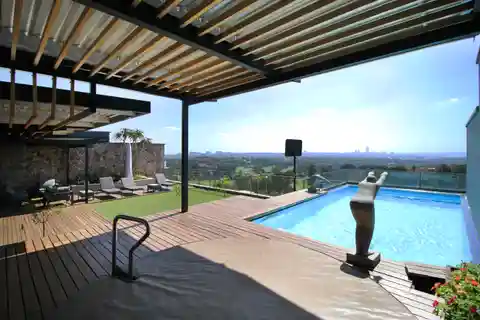 A Unique Privileged Lifestyle Experience