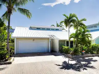 Move-In Ready Home in Xanadu by the Sea