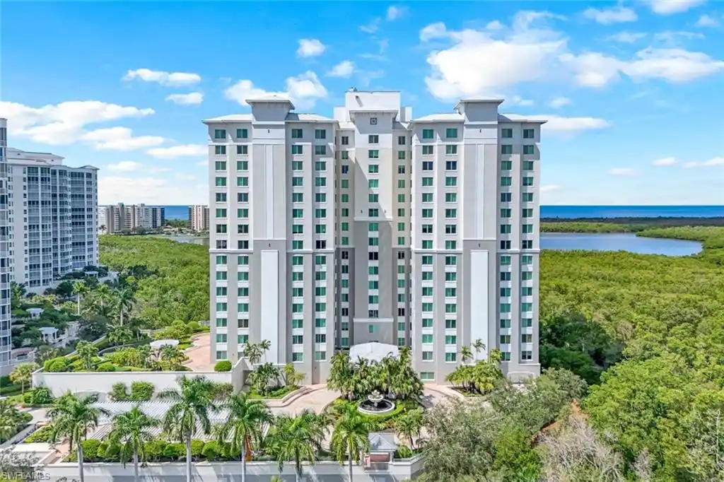 Recently Renovated Three Bedroom Condo