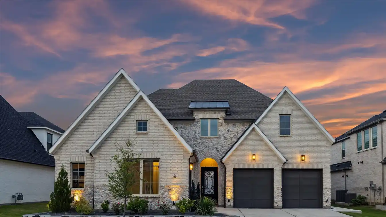 Modern Southgate Home Loaded with Upgrades
