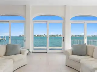 Amazing Location on Vina Del Mar Island