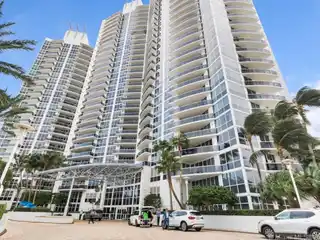 Ultimate South Pointe Living