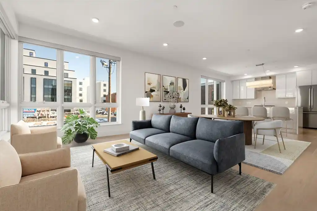 Spacious Condo at the Ceinture
