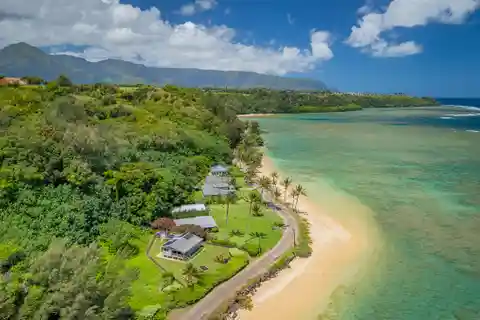 Charming Anini Beach Cottage