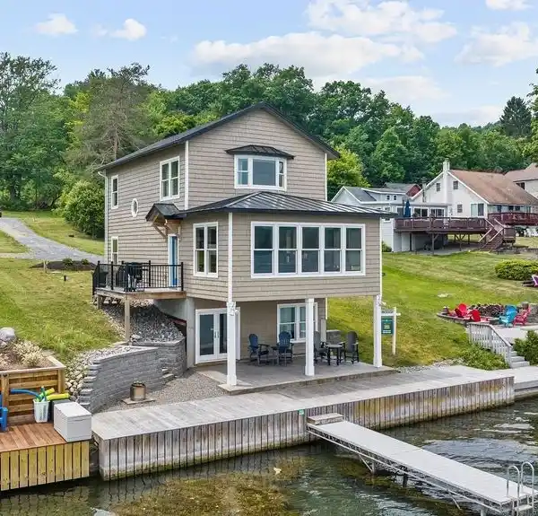 BRAND NEW CUSTOM LAKE HOME