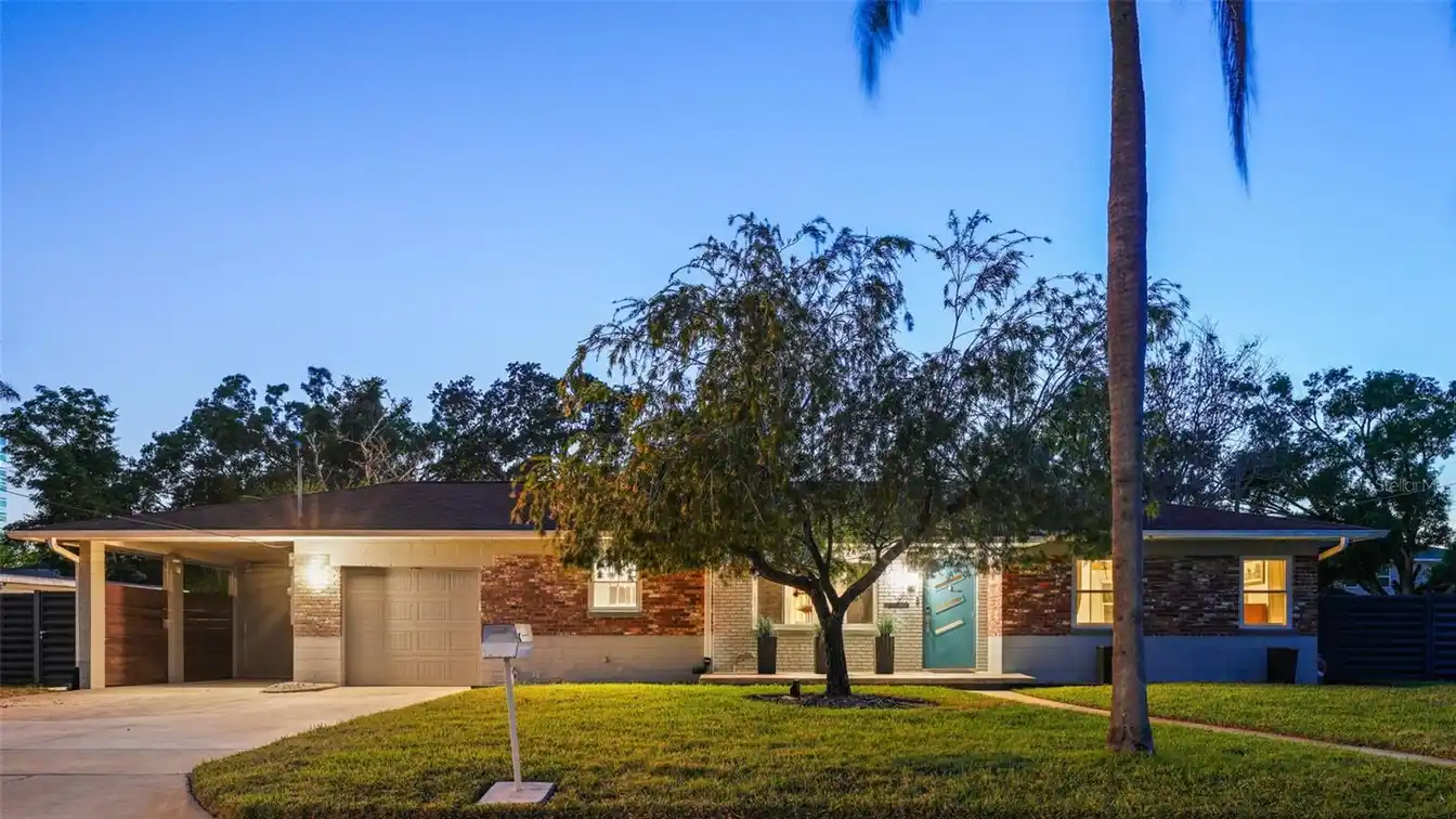 Mid-century Oasis in South Tampa