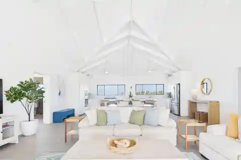 Stunning Luxury Retreat
