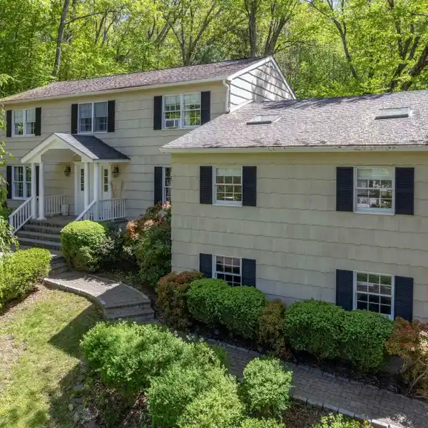TIMELESS HOME THAT BREAKS THE MOLD