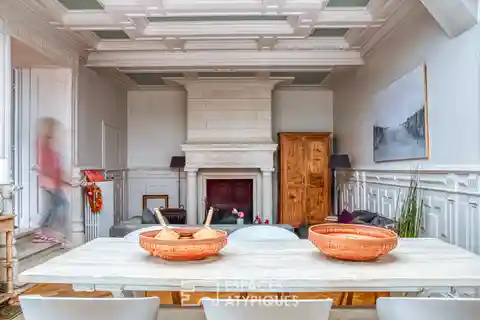 Exceptional 19th Century Private Mansion