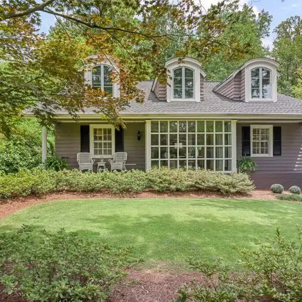 CHARMING HISTORIC BROOKHAVEN RESIDENCE WITH CARRIAGE HOUSE
