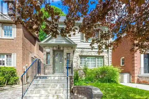Beautifully Maintained Home in the Heart of Cedarvale
