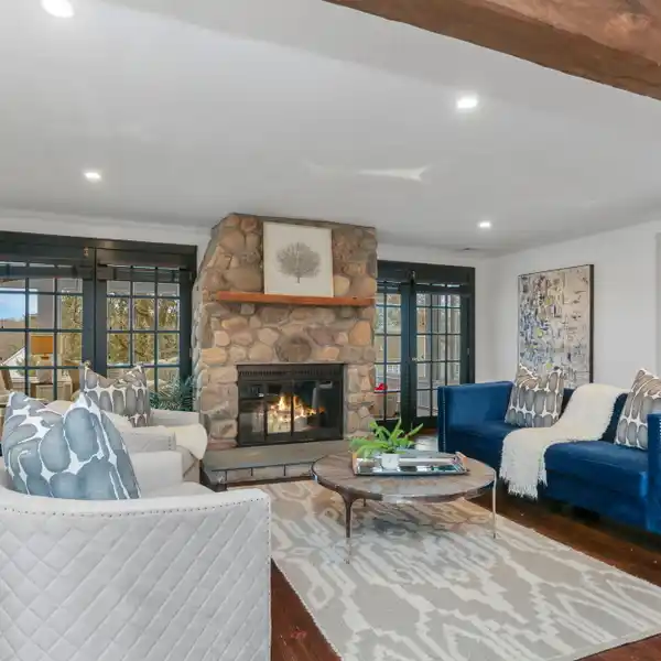 DARLING TWO-ACRE FARMHOUSE