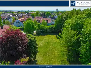 Spacious Lot in Sought-after Location