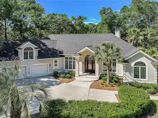 Elegant Indigo Run Residence with Stunning Golf Views