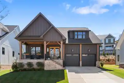 Charming Davidson Home Steps from Downtown and Lake