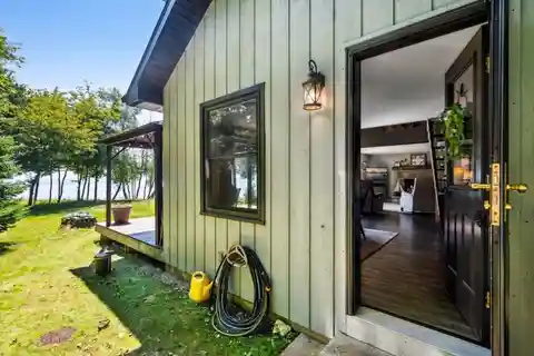 Lake Michigan Retreat with Private Beach