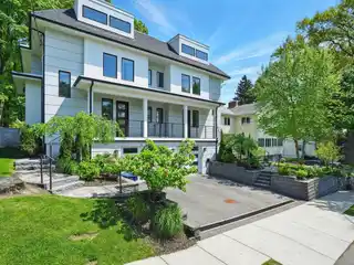 Immaculate Expertly-built Townhome