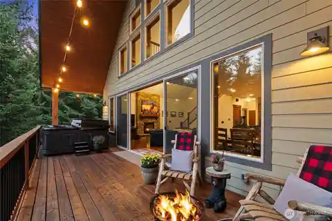 Three-Acre Mountain Retreat