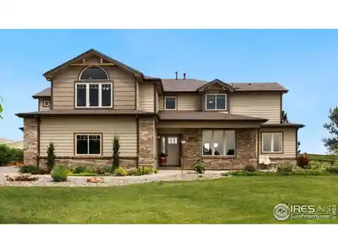 Beautiful Custom Home in Rainbow Lake Estates