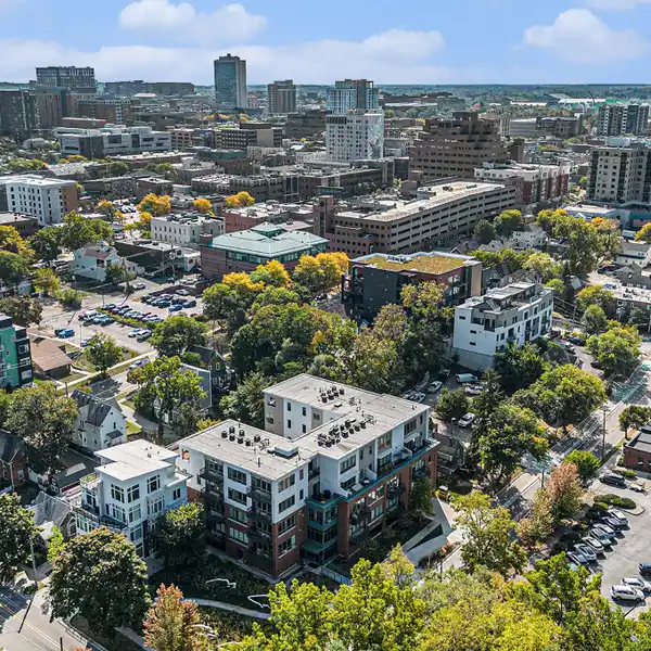 UPSCALE CORNER CONDO WITH SLEEK MODERN DESIGN