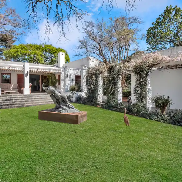 SEVEN BEDROOM HOUSE FOR SALE IN ILLOVO