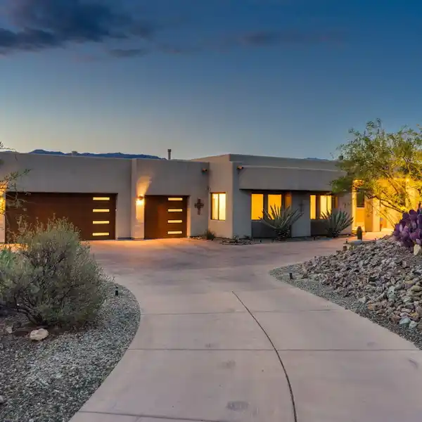 RESORT-STYLE LIVING IN GATED COYOTE CREEK