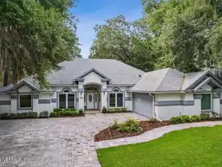 Remodeled Island Retreat by the Beach