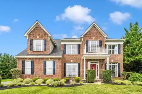 Beautiful Blend of Luxury and Comfort