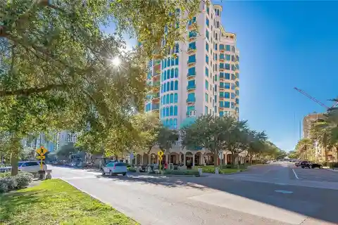 Designer Waterfront Condo with Resort Amenities