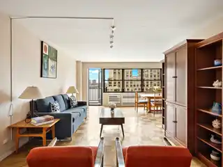 Exceptional Opportunity in Sought-After Lincoln Towers