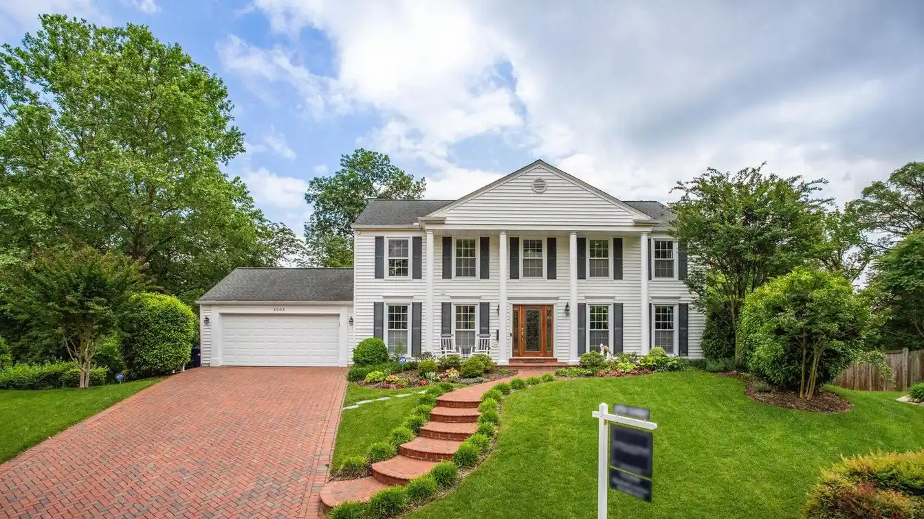 Parkside Colonial Retreat with Modern Elegance